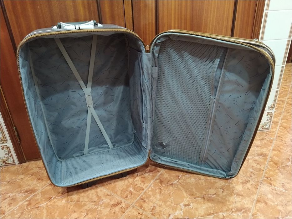 Mala malas de porão até 23 kg viagem casa quarto apartamento vivenda .