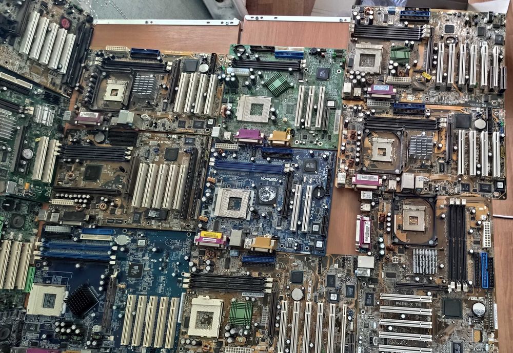 Материнские платы Socket AM2, 775, 478, 939