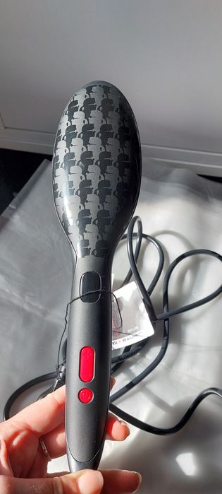 Щітка-випрямляч Rowenta Powerstraight Karl Lagerfeld CF582LF0