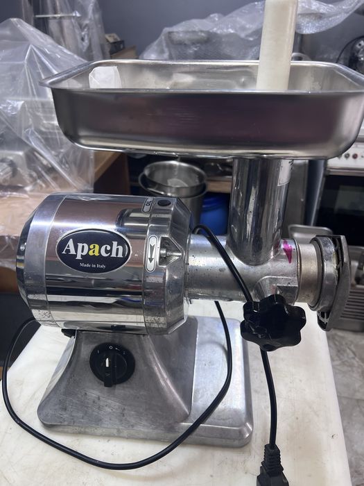 Мясорубка промислова, професійна Apach 12,220 в