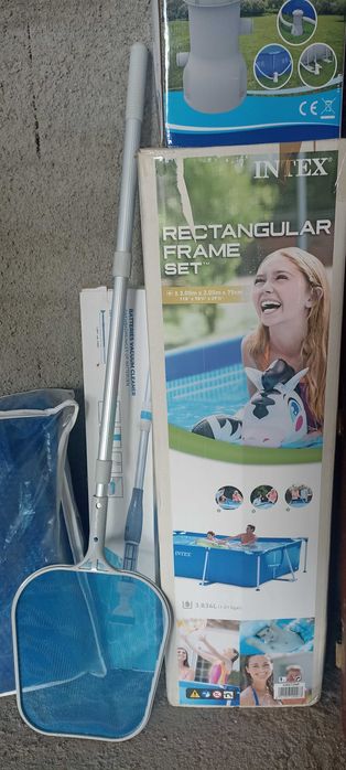 Piscina 3mx2m, com acessórios