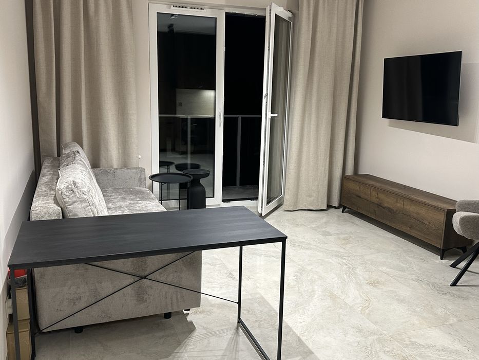 Mieszkanie   studio .  Puławskiego 22 , obok uczelni.