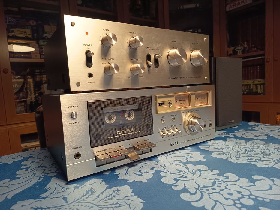 Amplificador Pioneer SA-5300 / Deck Akai CS-702DII / Colunas TEAC  TC-X350i