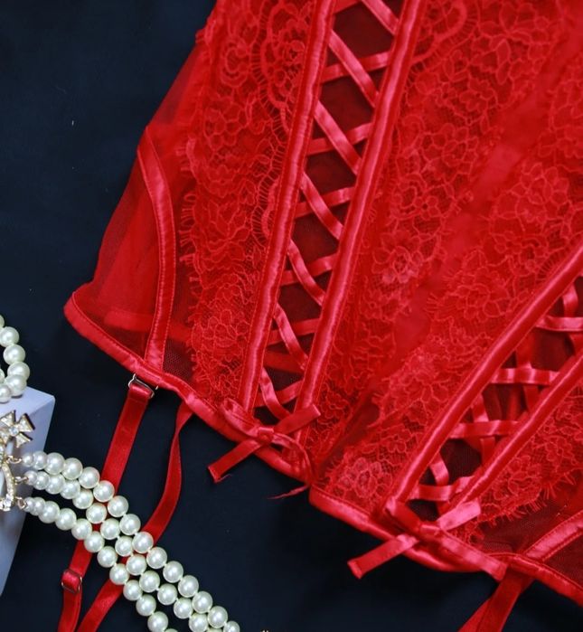 Червоний корсет Collection IRL