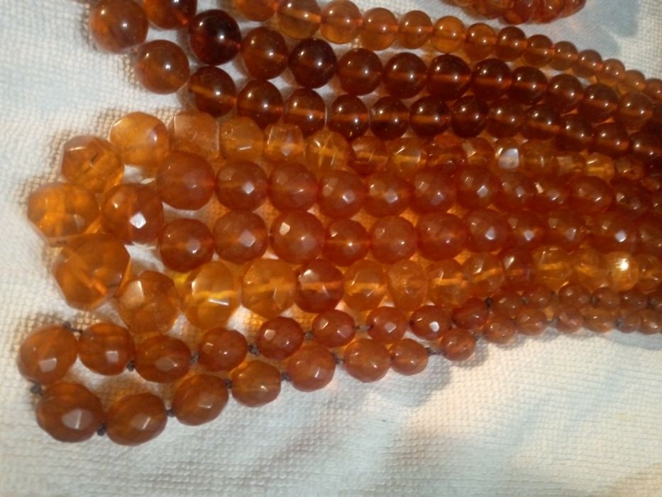 Бусы янтарные СССР, вінтажне гранені буси бруштин,