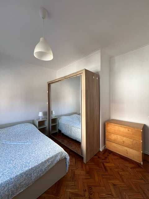 Quarto Casal Corroios - Entrada Imediata - 935076905
