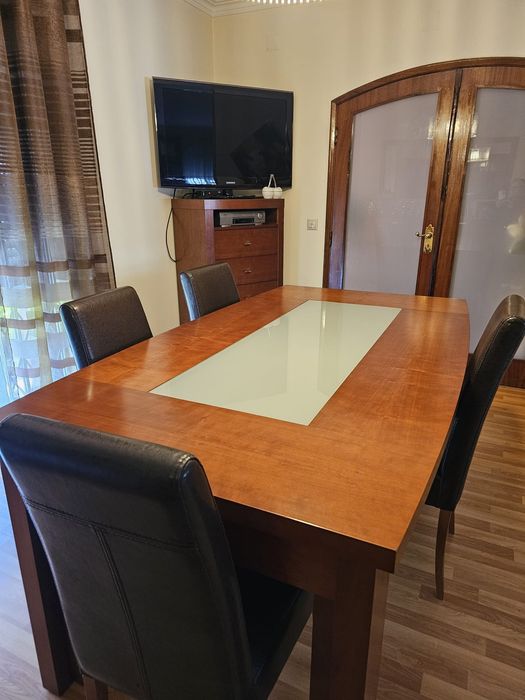 Mobília de sala cerejeira maciça como nova