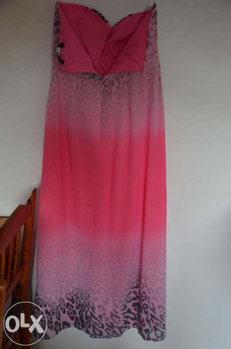 modnma sukienka do ziemi rozmiar L firmy Jane Norman