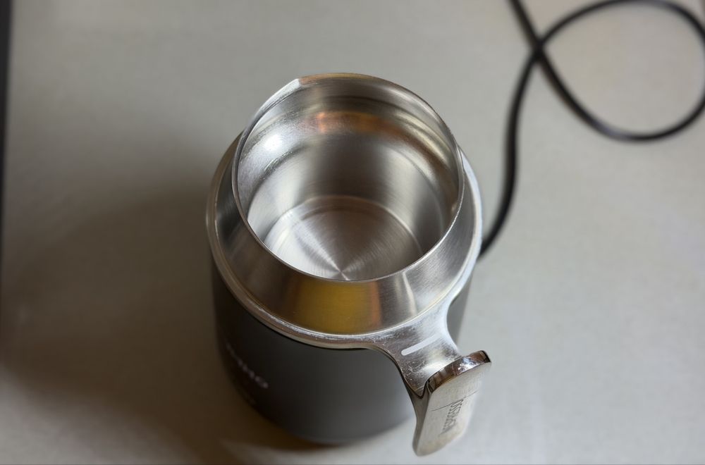 Капучінатор Nespresso Barista [спінювач молока], молочник Неспресо