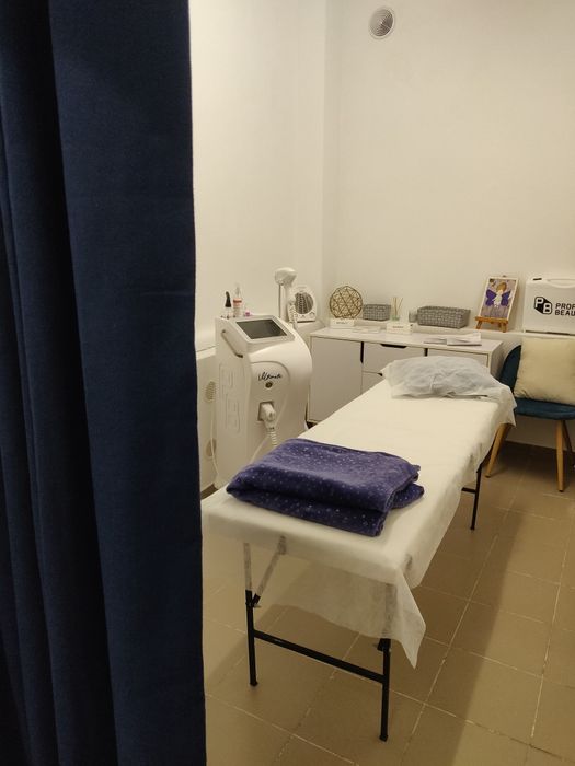 Помещение/офис, в центре, р-н ун. Украина, ул Жаботинского 47