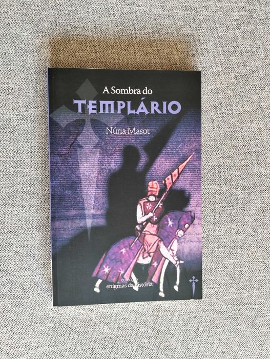 Livro "A sombra do templário" de Núria Masot