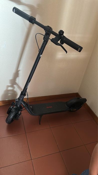 Trotinette novo.