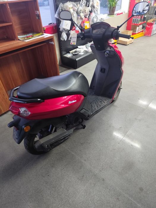 Peugeot kisbee 50 rok 2020