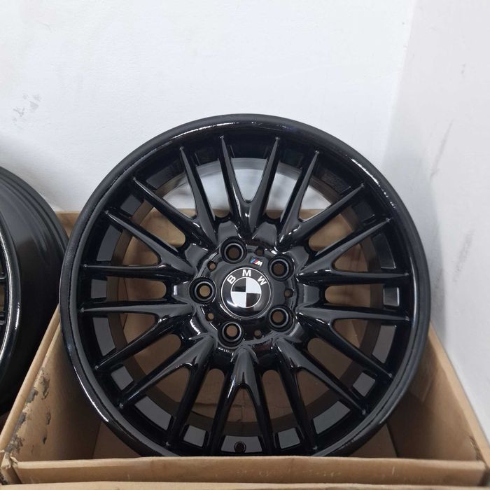 Oryginalne felgi aluminiowe 18'' BMW MPAKIET 5x120 8.5J/8J ET/IS 50/47  A409