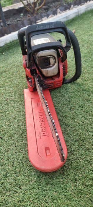 Профессиональная бензопила Jonsered CS2234