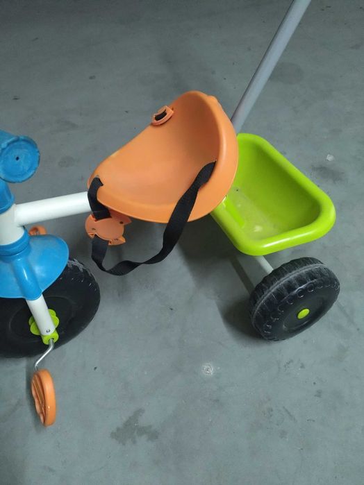 Triciclo Chicco bom