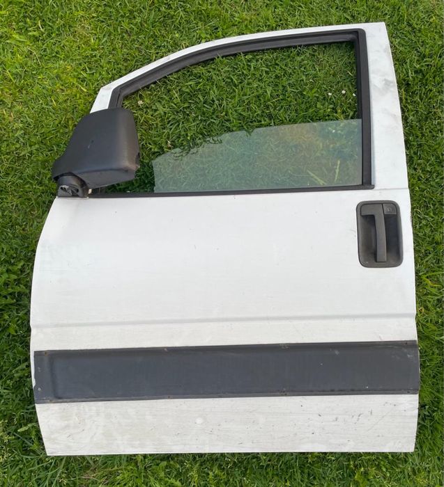 Porta frente esquerda Fiat Scudo, Peugeot Expert, Jumpy de 96 a 06