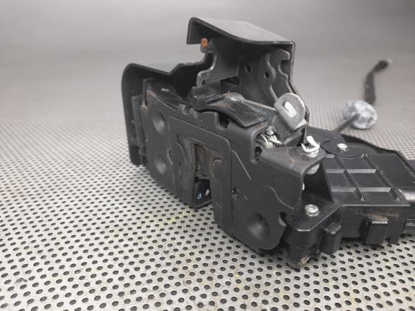 Fechadura / fecho porta frente direito FORD Focus II (DA_)