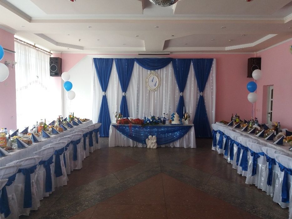 Срочно продам кафе+магазин в одном здании.