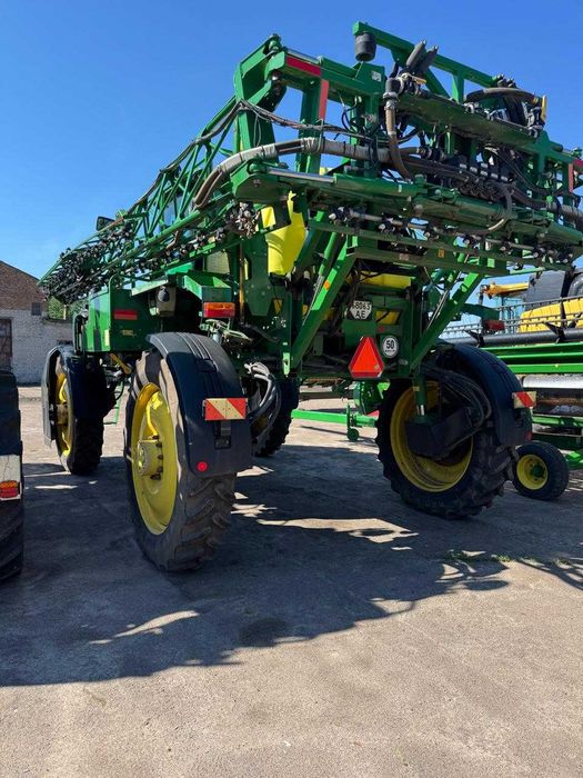 Обприскувач John Deere 4730