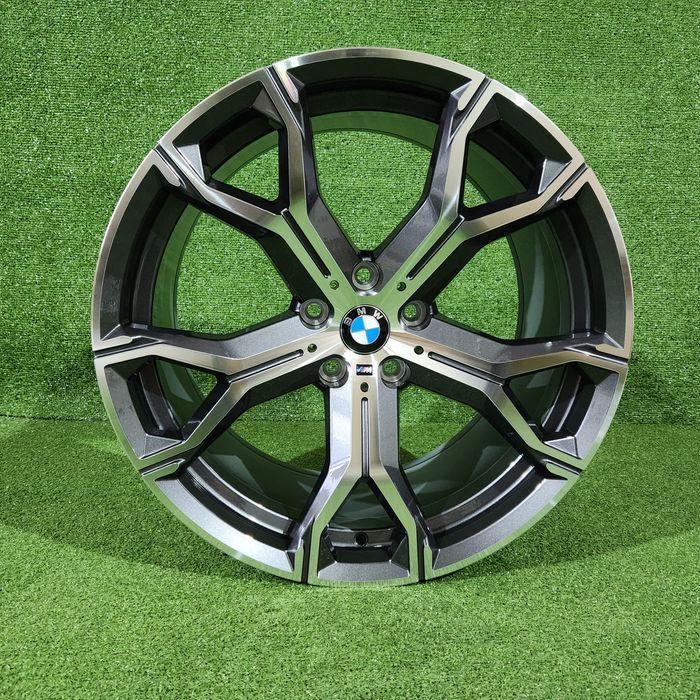 диски R20 стиль 741m 5 x 120 DIA74.1 BMW X5 F15 E70 X6 F16 E71 DB51