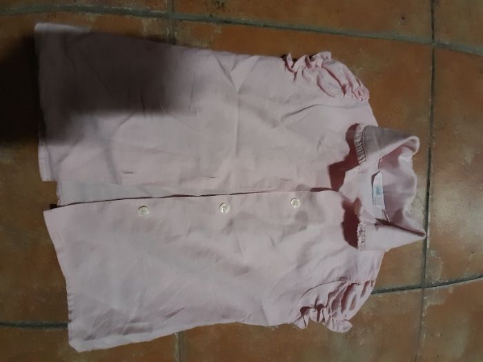 Roupa criança variada