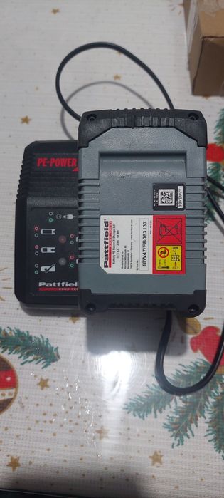Зарядне з акамулятором Pattfield 18vt , 3 am