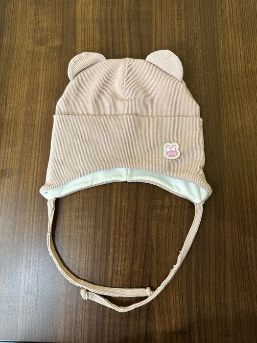 Лот речей на дівчинку 74/80см весна/ літо+ шапочки