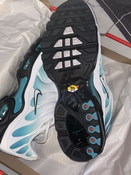Nike Air Max Plus TN - Branco/Turquesa