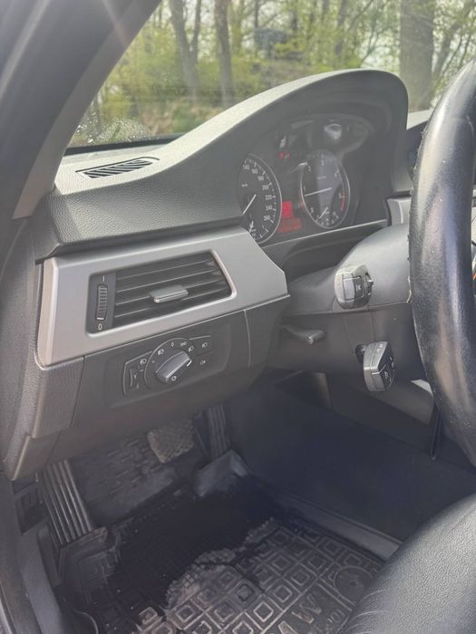 Bmw e91 2.0d автомат
