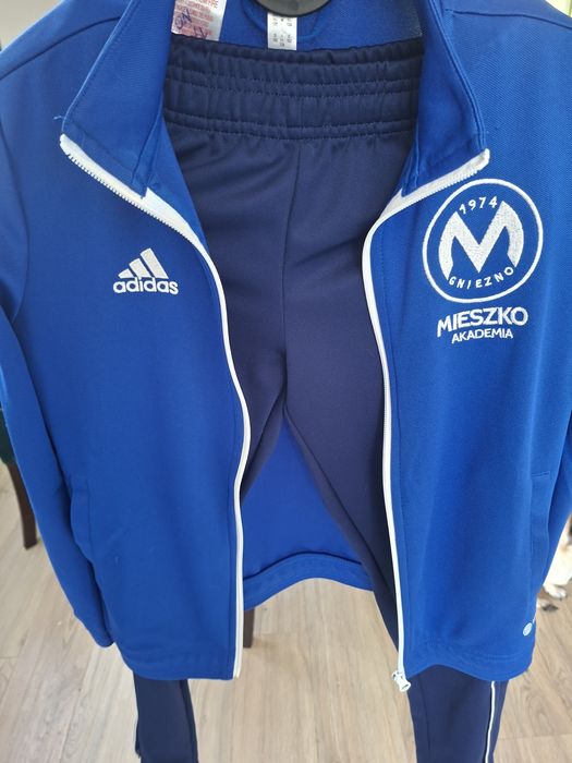 Dres Mieszko Gniezno 140cm