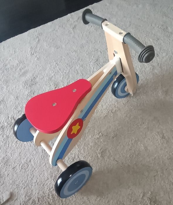 Triciclo para bebé