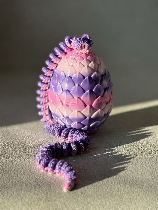 Рухома змія антістрес в яйці іграшка 3D 28см (райдужна)