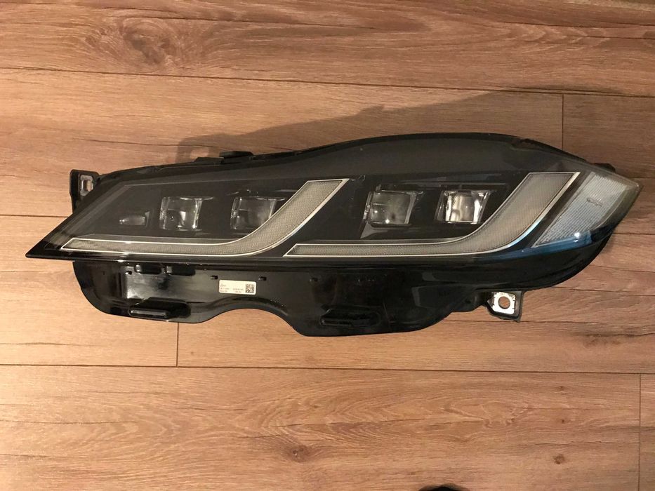 Lampa Reflektor Jaguar XF X260 F-PACE X761 High Pixel Technology lewy