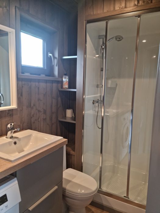 Turkusowy Domek Nad Jeziorem Bystrzyna