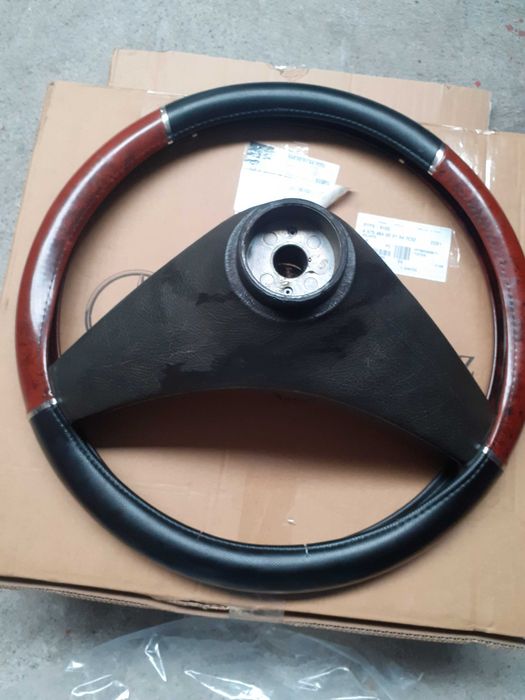 Volante camião Mercedes benz
