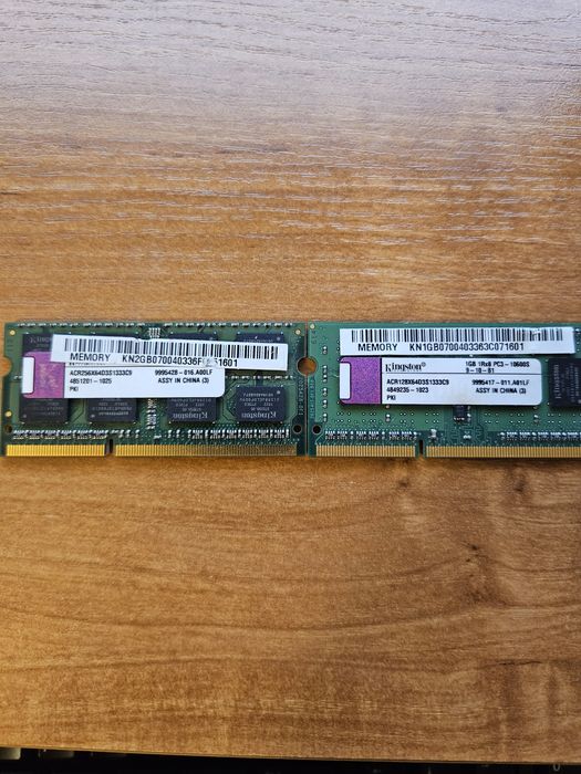 Pamięć RAM DDR3 Kingston 2+1 =3 gb