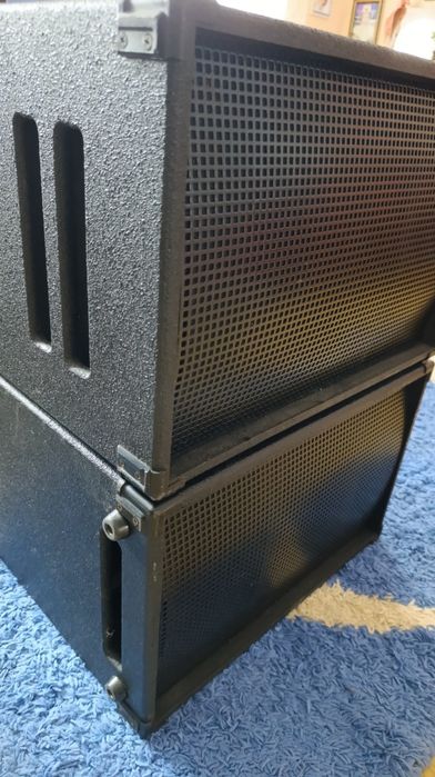 Продам 2 сабвуфера, 12"