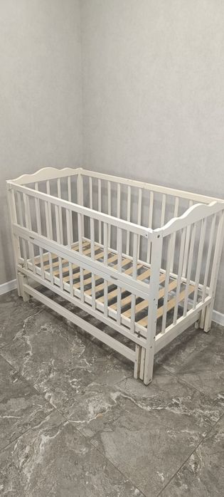 Детская кроватка б/у