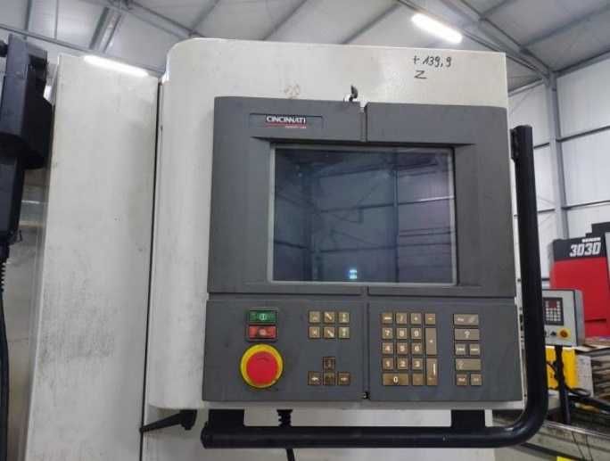 Frezarka CNC CINCINNATI Arrow VMC-1250