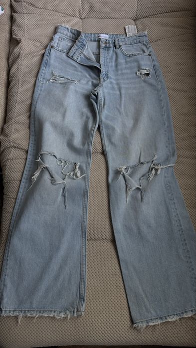 Продам джинсы  ZARA