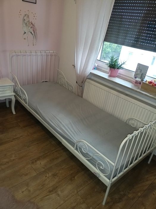 Łóżko Minnen rosnące z dzieckiem