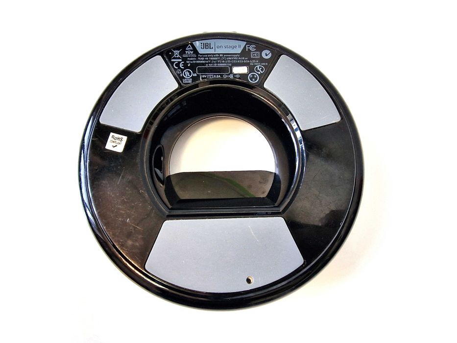 JBL On Stage II - stacja dokująca z głośnikiem do iPod iPhone