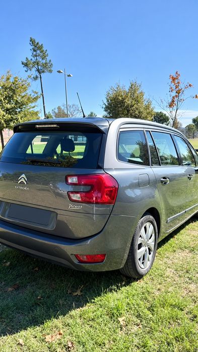 Citroën C4 Grand Picasso — photo 3
