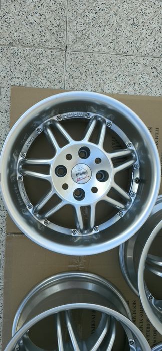 Jantes Momo Racer 4×108 de 15" Novas