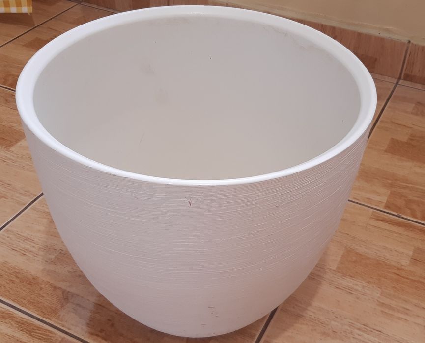 Donica ceramiczna duża, biała