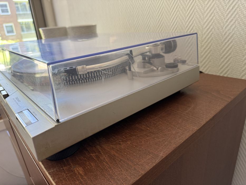 Gramofon Technics SL-D3