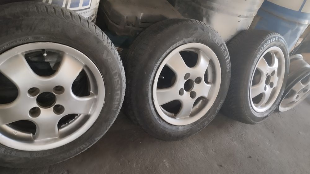 Продам титани R14