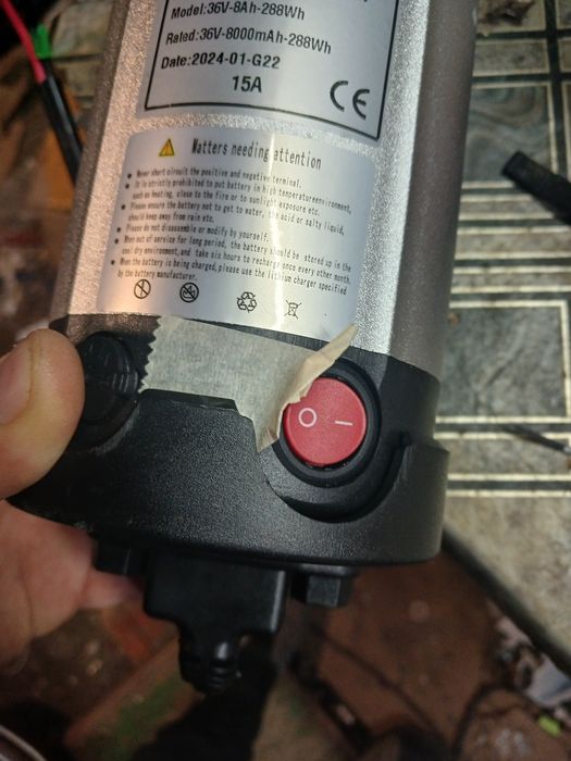 Батарея, акб 36в 8ам , аккумулятор