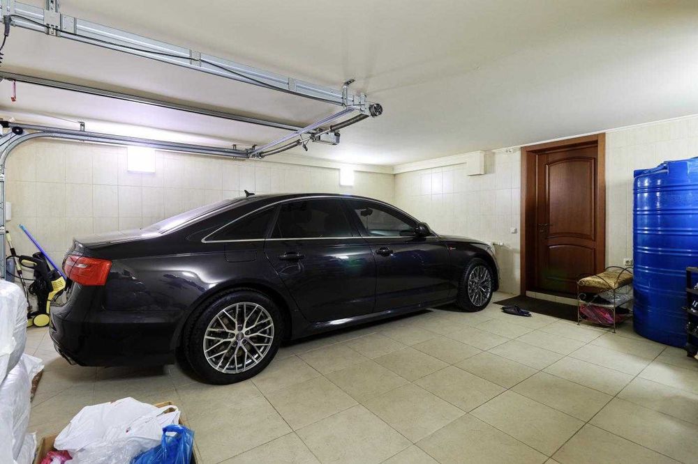 Продаж будинку з ремонтом біля Шевченківського гаю / центр /Львів